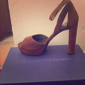 Stuart Weizmann Walnut Suede Wide Heels